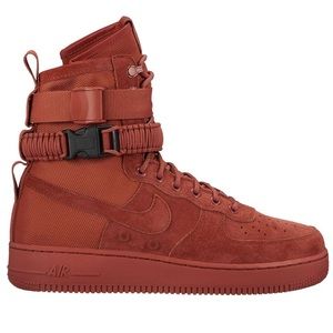 Nike SF Air Force 1 High Dusty Peach
